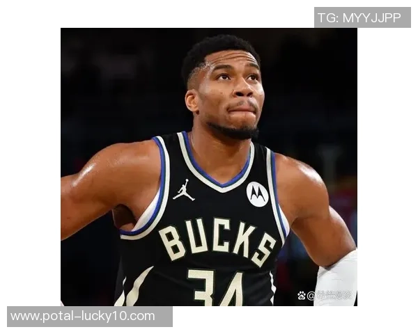 扬尼斯阿德托昆博如何在NBA赛场上展现统治力与领导魅力
