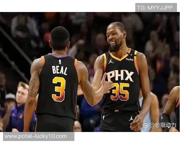 明天太阳队对阵76人队的精彩对决值得期待，谁将赢得胜利成为焦点